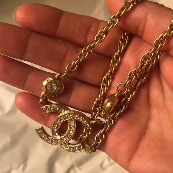 Authentic CHANEL Necklace Pendant - Picture 7 of 11